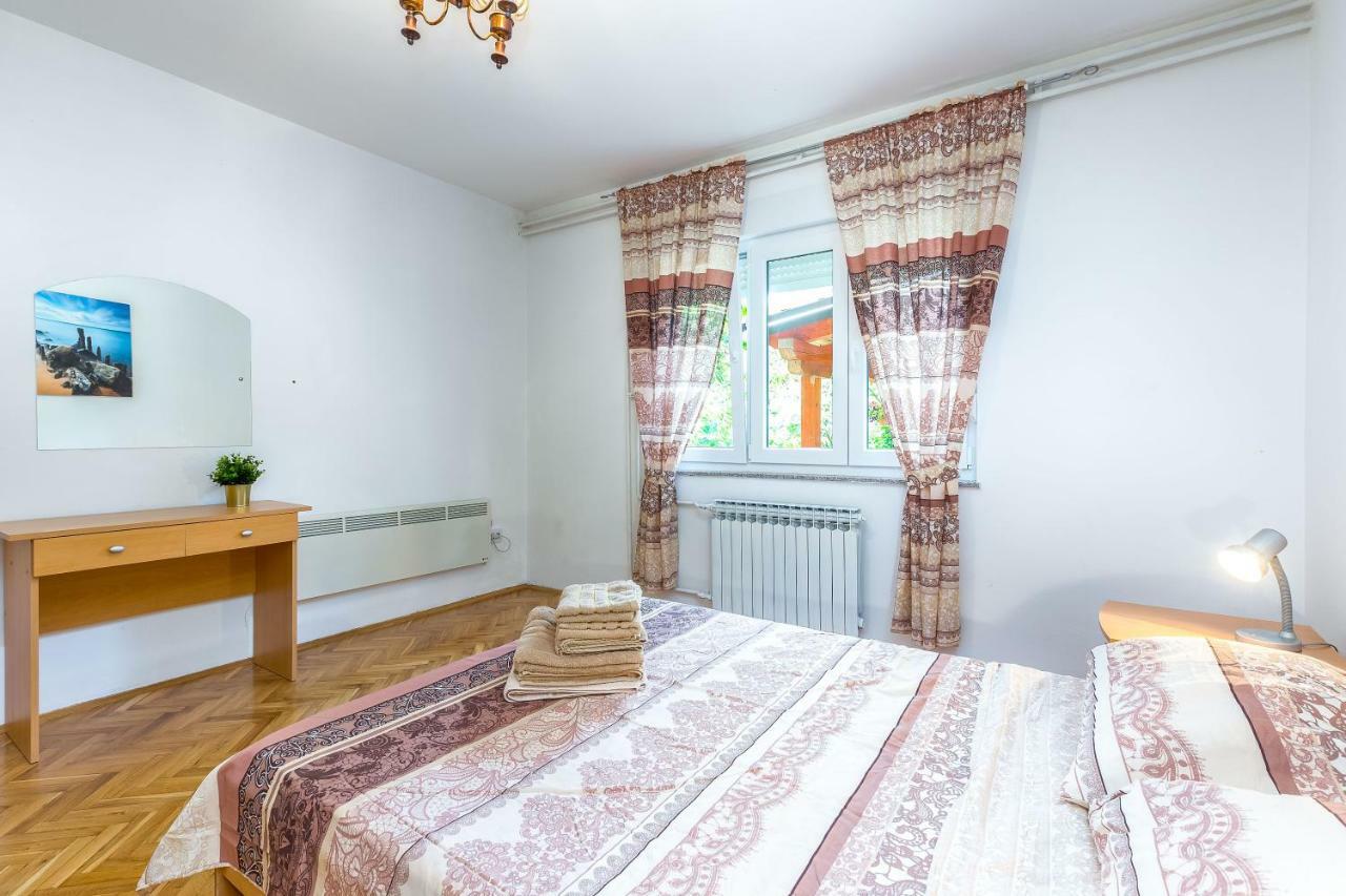 Apartman Lucia Rijeka Exterior foto